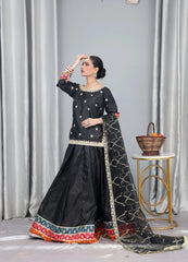 Black Silk Embellished Suit – Maryam Fashions