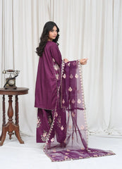 Magenta Embroidered - MFN014 - Maryam Fashions
