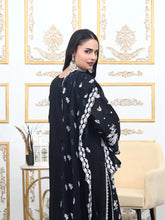Noir Elegance – MFN079 - Maryam Fashions