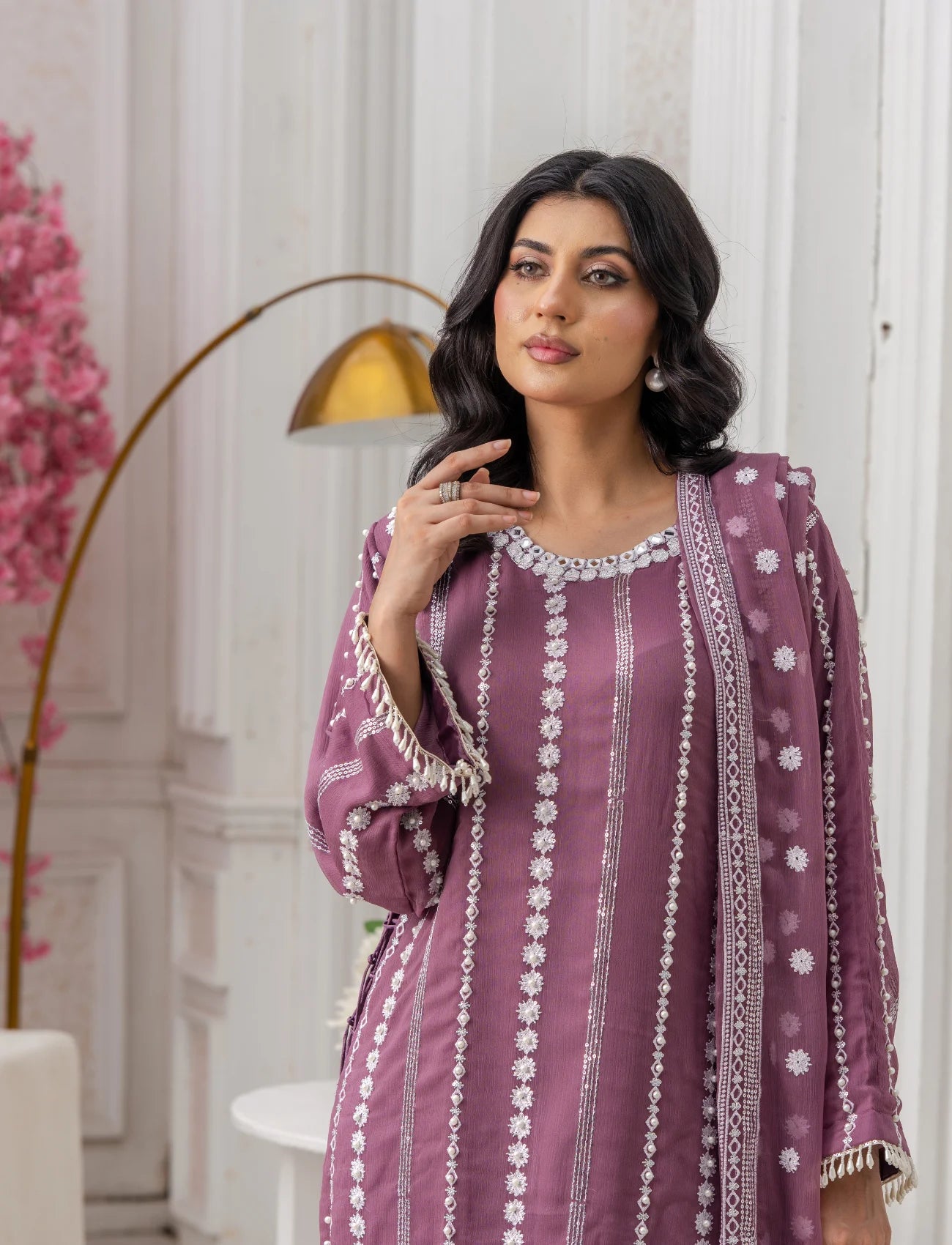 Lilac Chiffon Embroidered Suit – Maryam Fashions