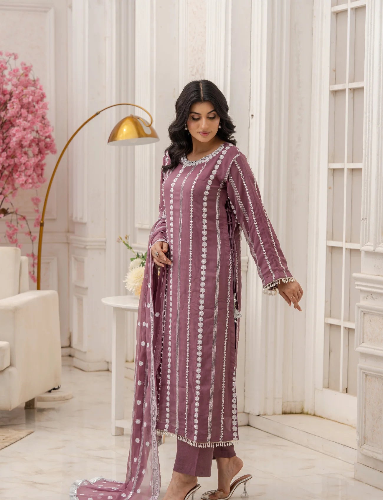 Lilac Chiffon Embroidered Suit – Maryam Fashions