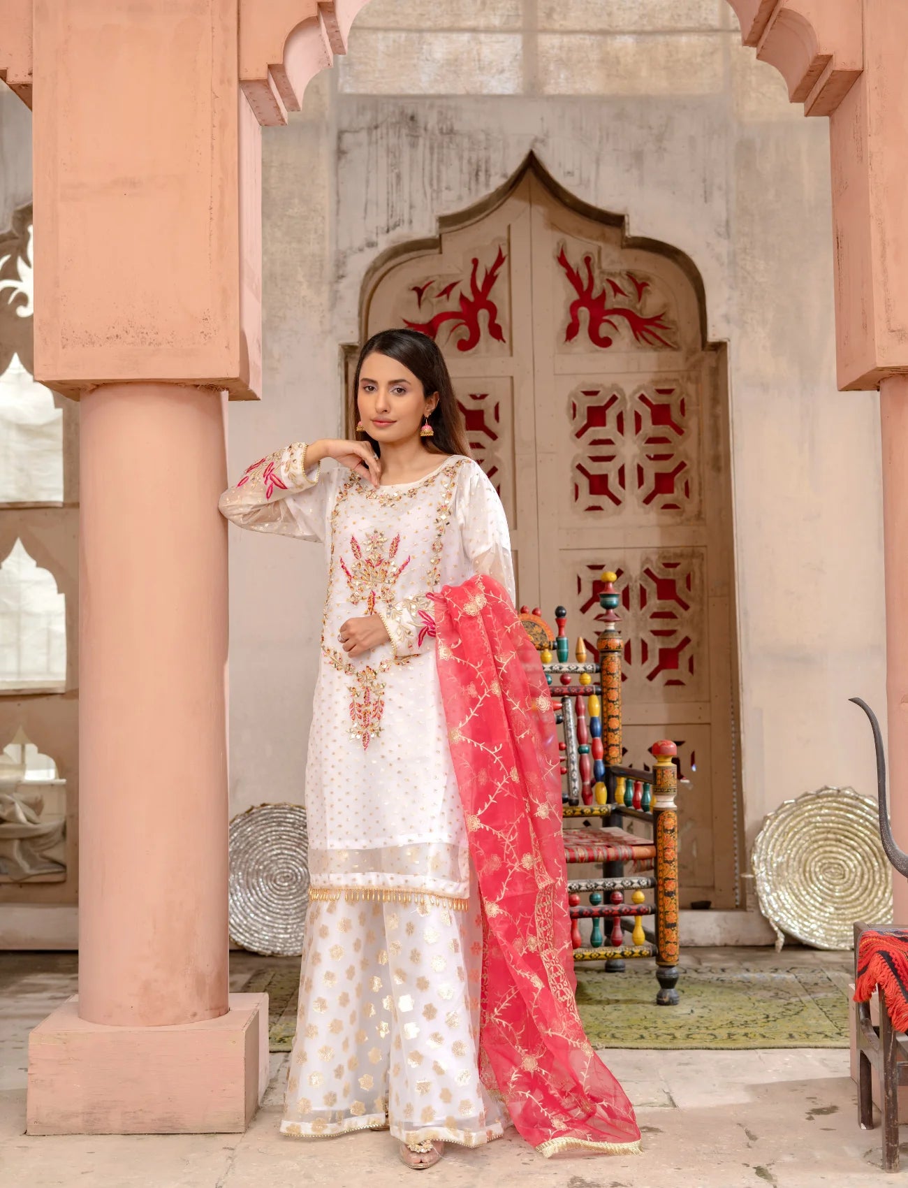 White & Red Organza Suit – Maryam Fashions