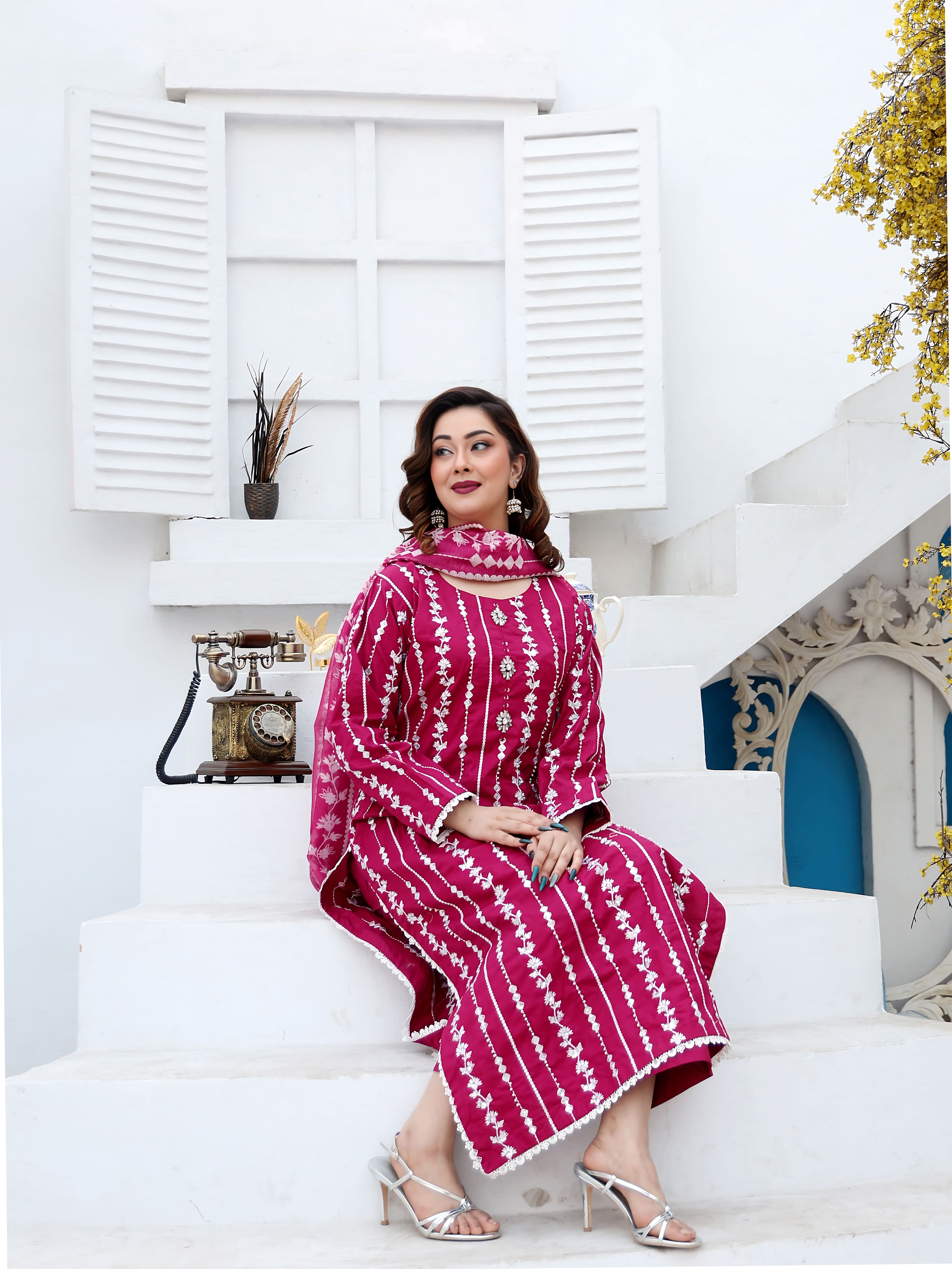 Magenta Chiffon Embroidered Suit – Maryam Fashions