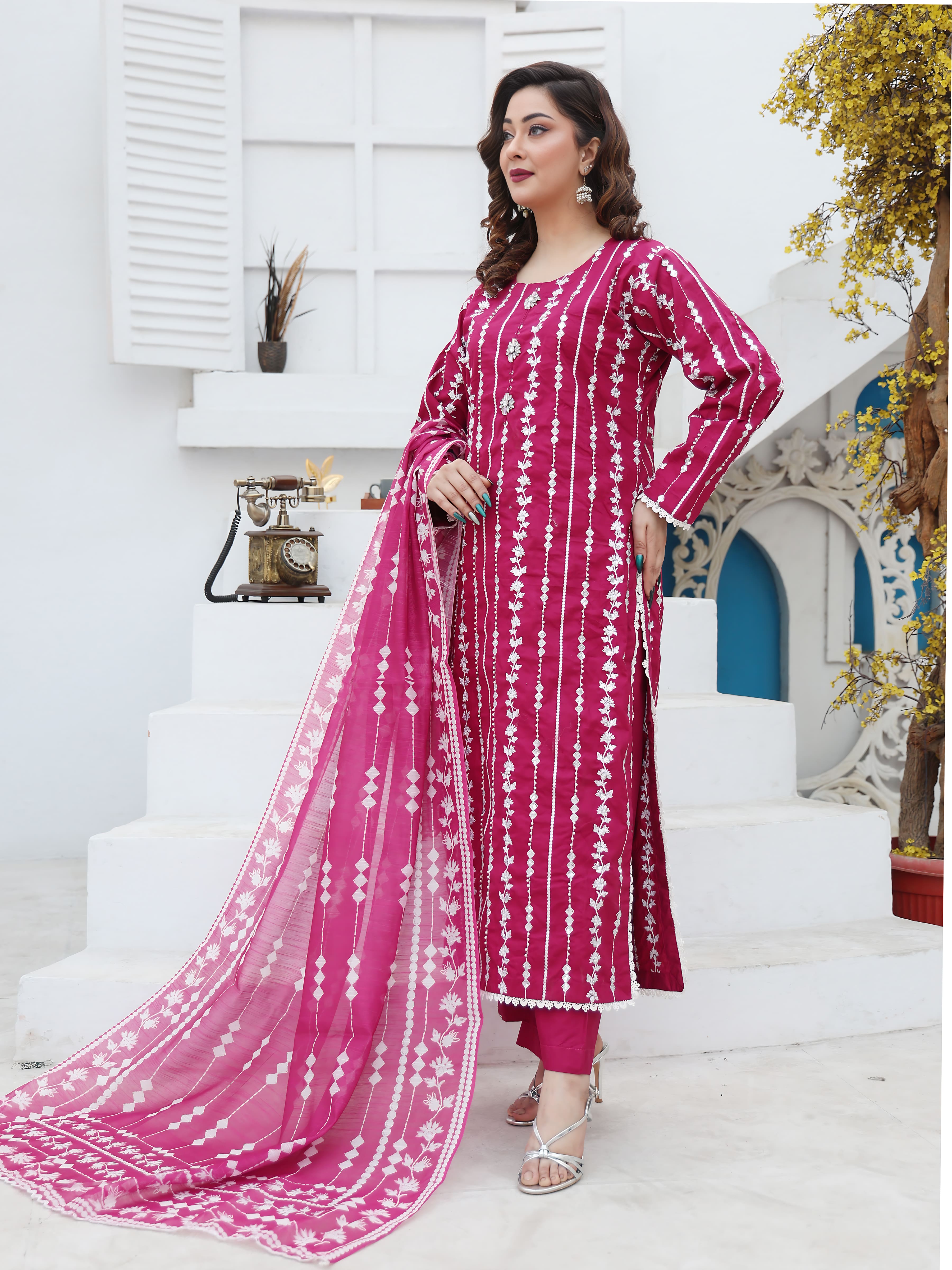 Magenta Chiffon Embroidered Suit – Maryam Fashions